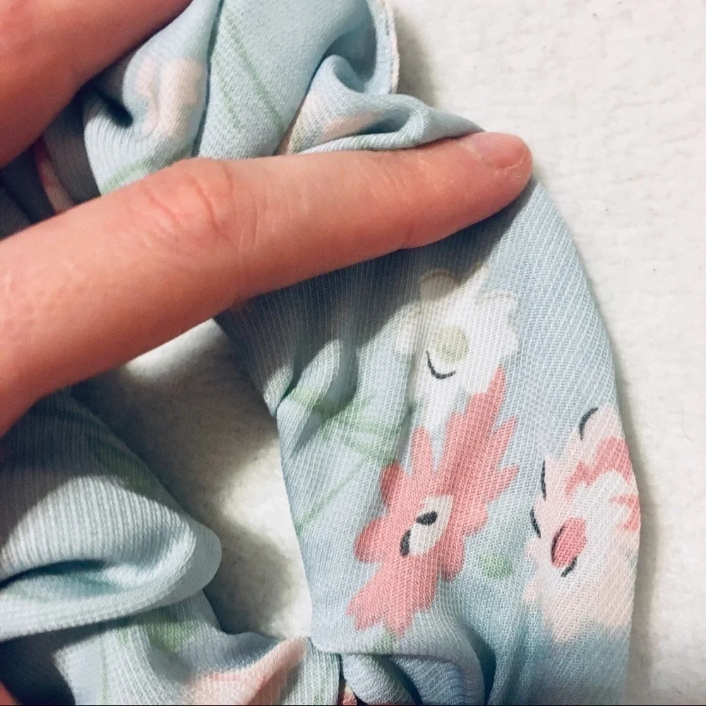 Chiffon NEW Baby Blue Hair Scrunchie with Pink Flowers - Picture 2 of 6